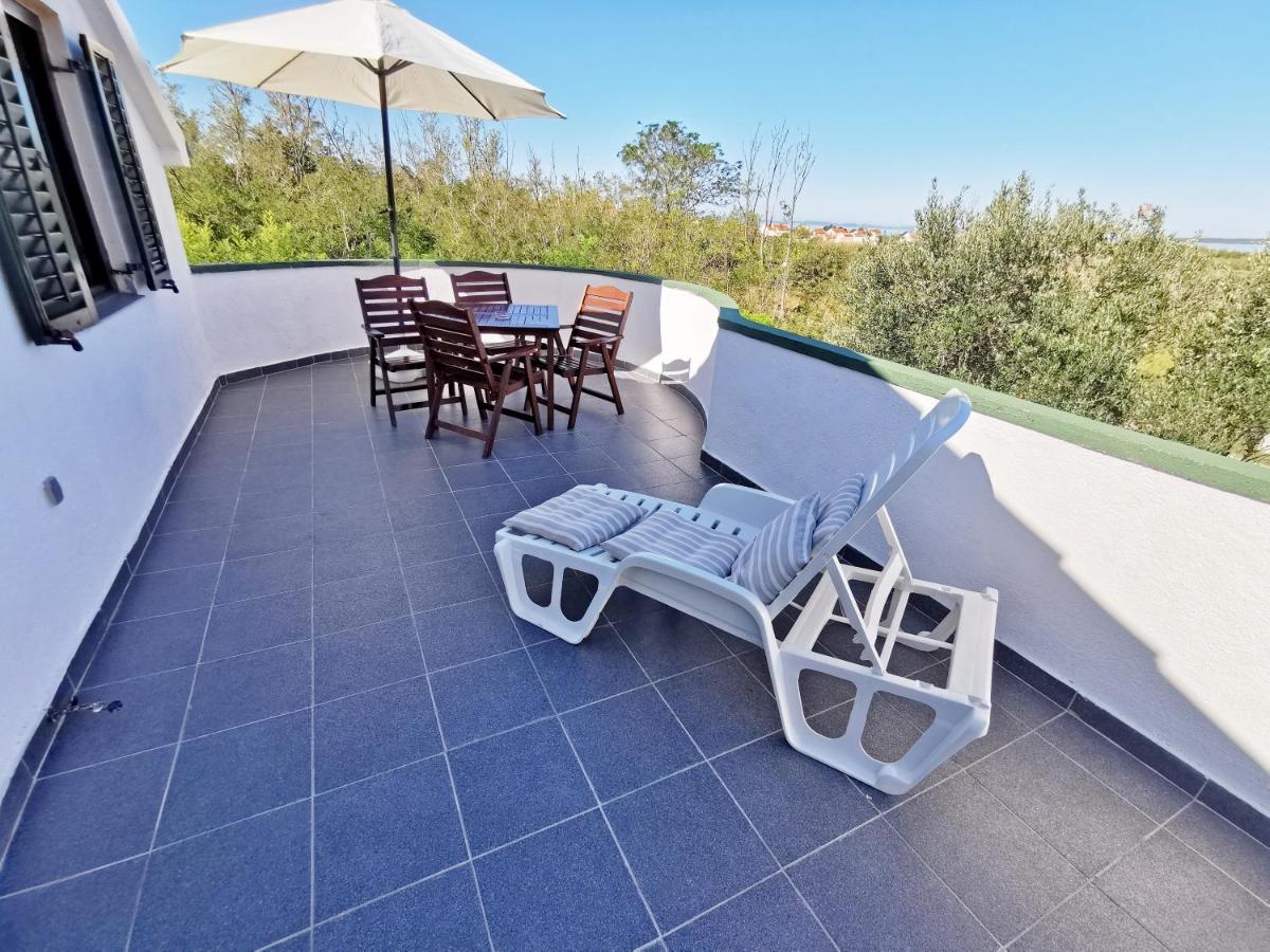 Apartmani Antonela&Andrej Привлака Екстериор снимка